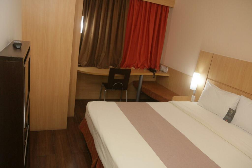 Готель Ibis Фейра-де-Сантана Екстер'єр фото
